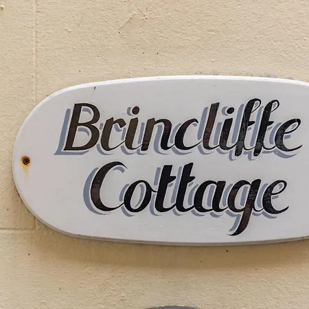 Brincliffe Nyaraló *