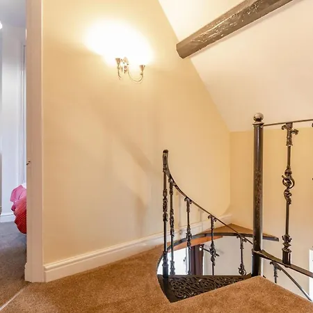 Brincliffe * 罗宾胡兹贝