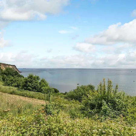 Brincliffe * Robin Hood's Bay