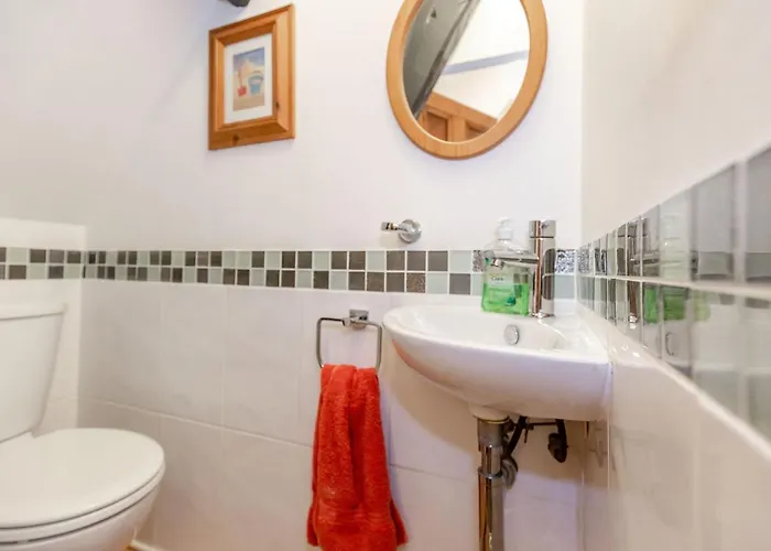 Brincliffe Robin Hood's Bay